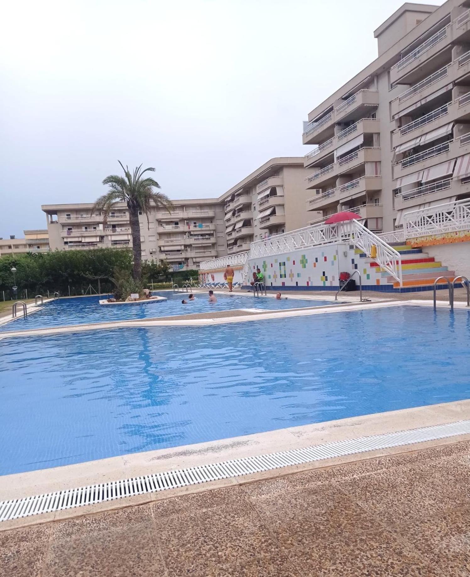 Pina Beach Holidays 拉皮内达 外观 照片
